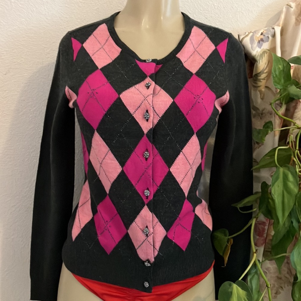 Used Cardigan knit Sweater New York &Company Gray and Pink Plaid